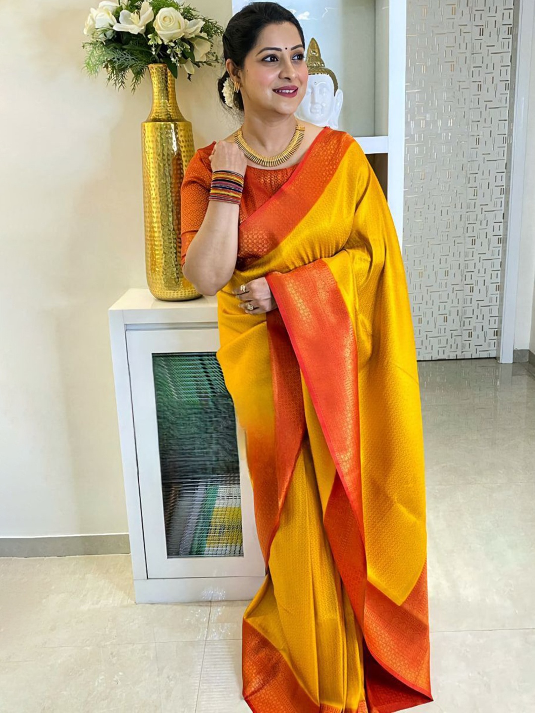 

Visit Wear Zari Woven Pure Silk Kanjeevaram Saree, Yellow