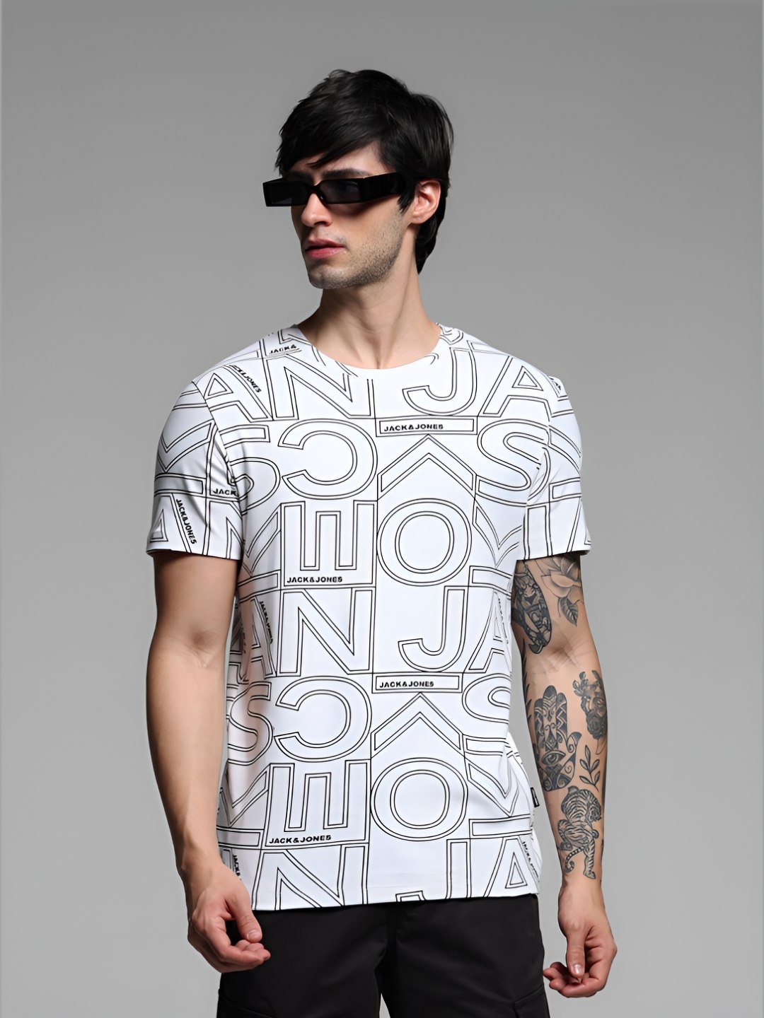 

Jack & Jones Men Printed Round Neck Cotton Tshirt, White