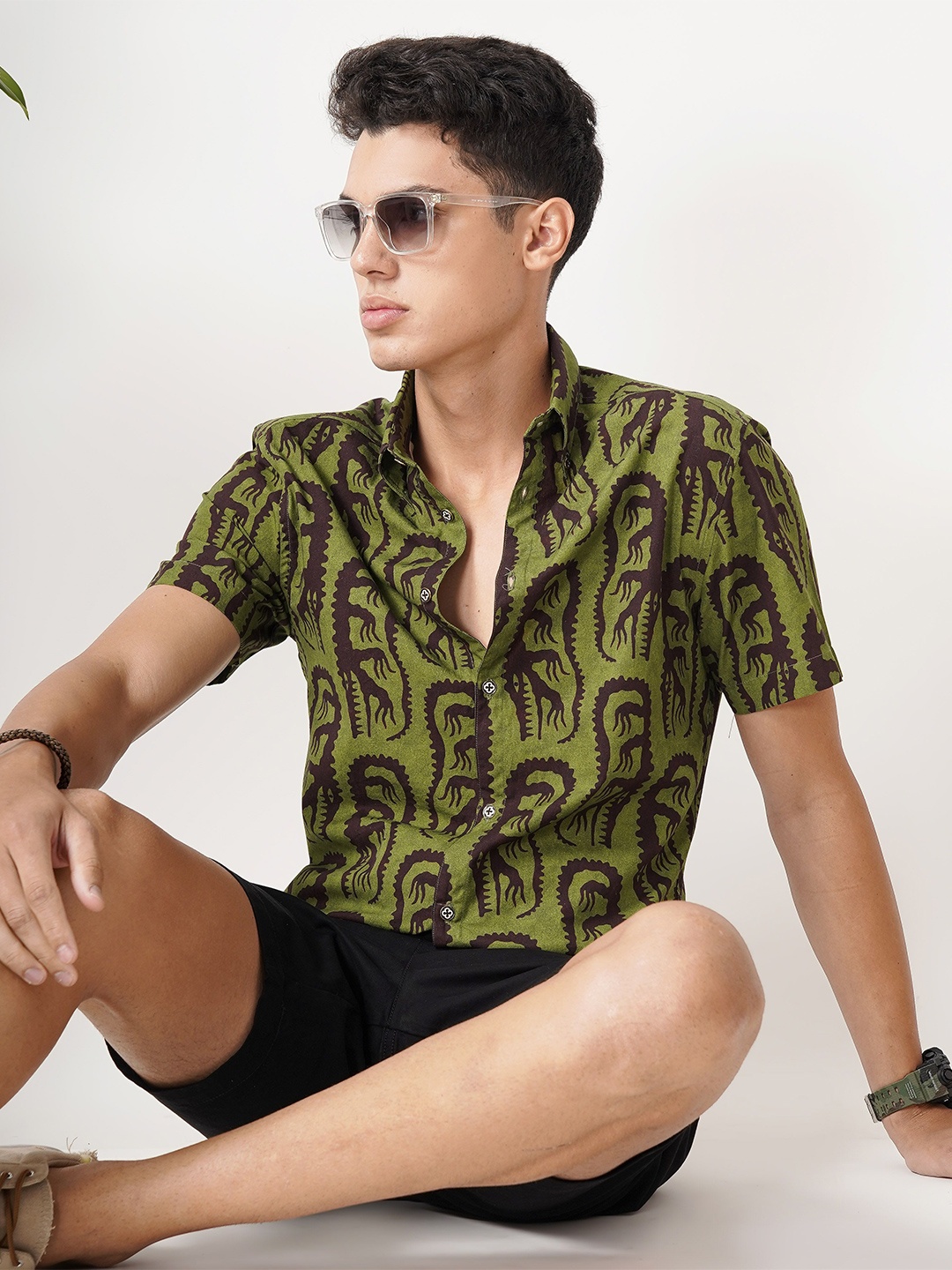 

HANDRWN Men Custom Opaque Printed Casual Shirt, White