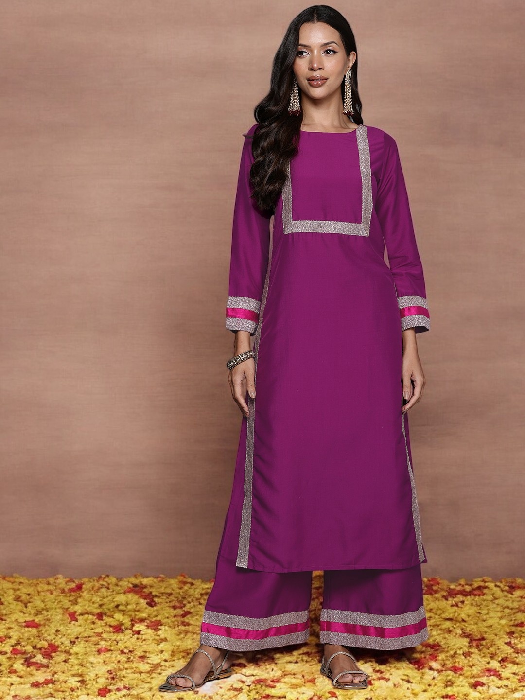 

Ahalyaa Yoke Design Zari Kurta With Palazzos, Purple