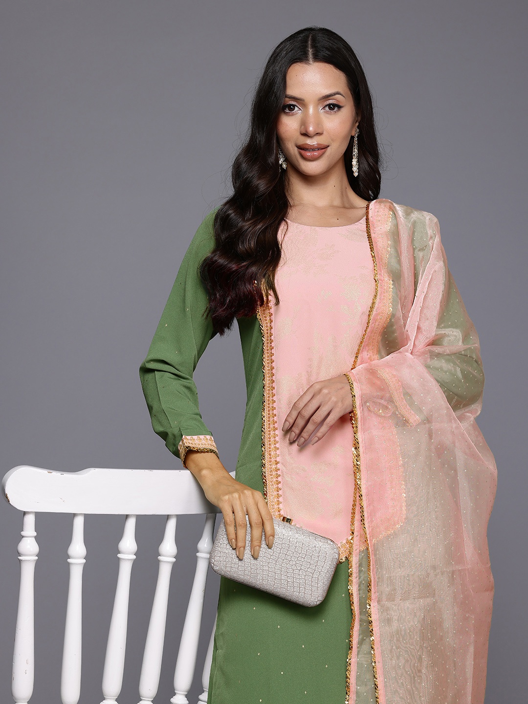 

Ahalyaa Ethnic Motifs Printed Sequinned Kurta With Palazzos & Dupatta, Green