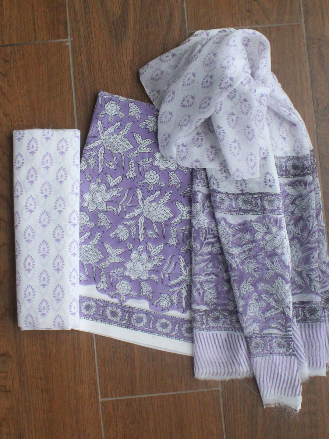 

Weaves of Tradition Ethnic Motifs Block Printed Pure Cotton Unstitched Dress Material, Violet