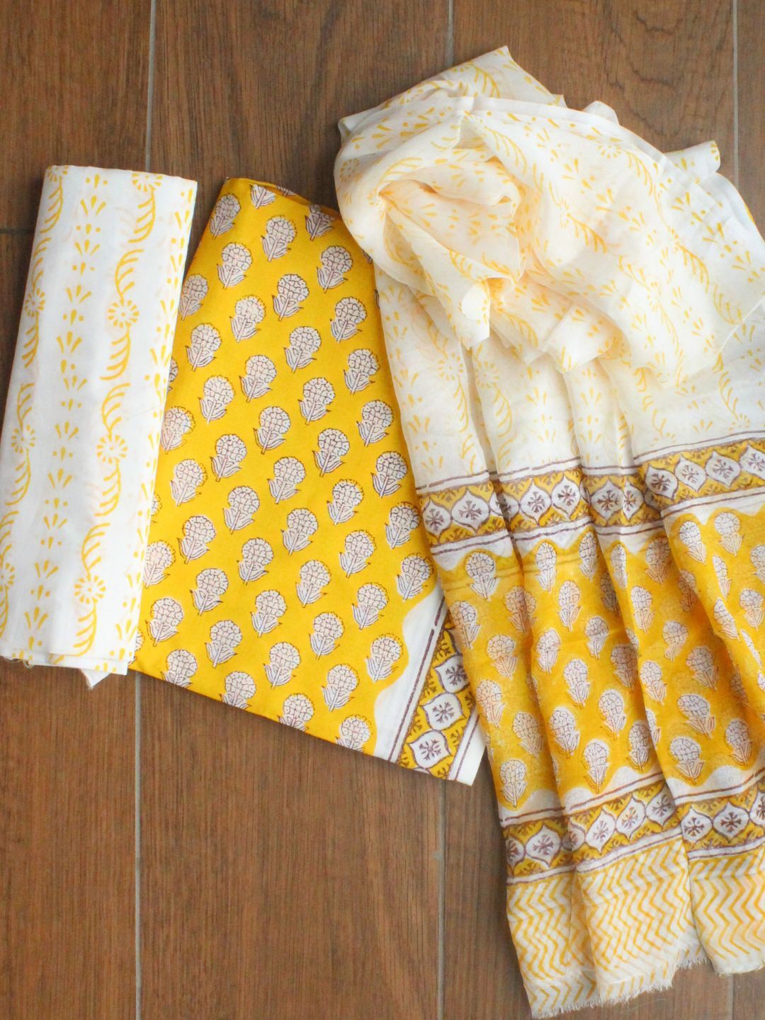 

Weaves of Tradition Floral Block Printed Pure Cotton Unstitched Dress Material, Yellow