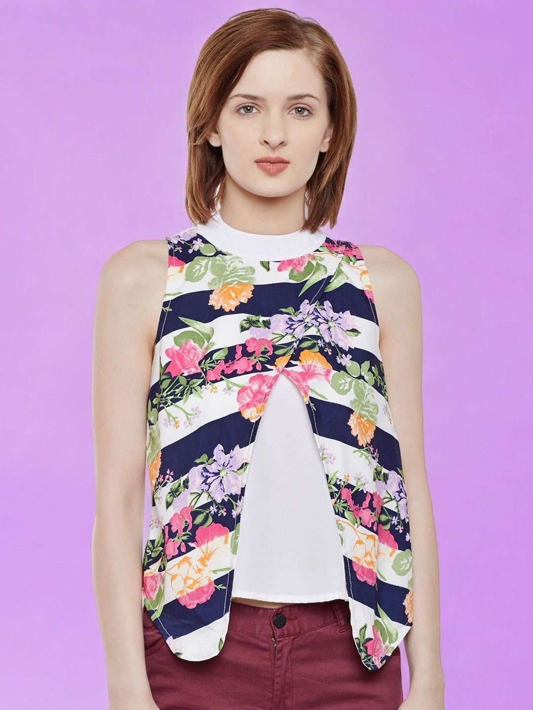 

BAESD Floral Print Crepe Top, White