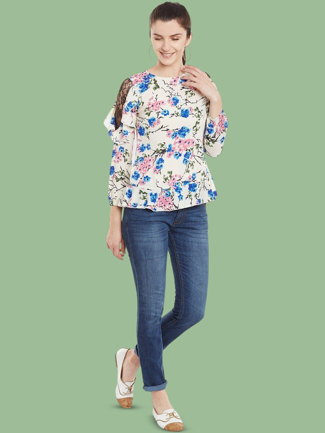 

BAESD Floral Print Crepe Top, White