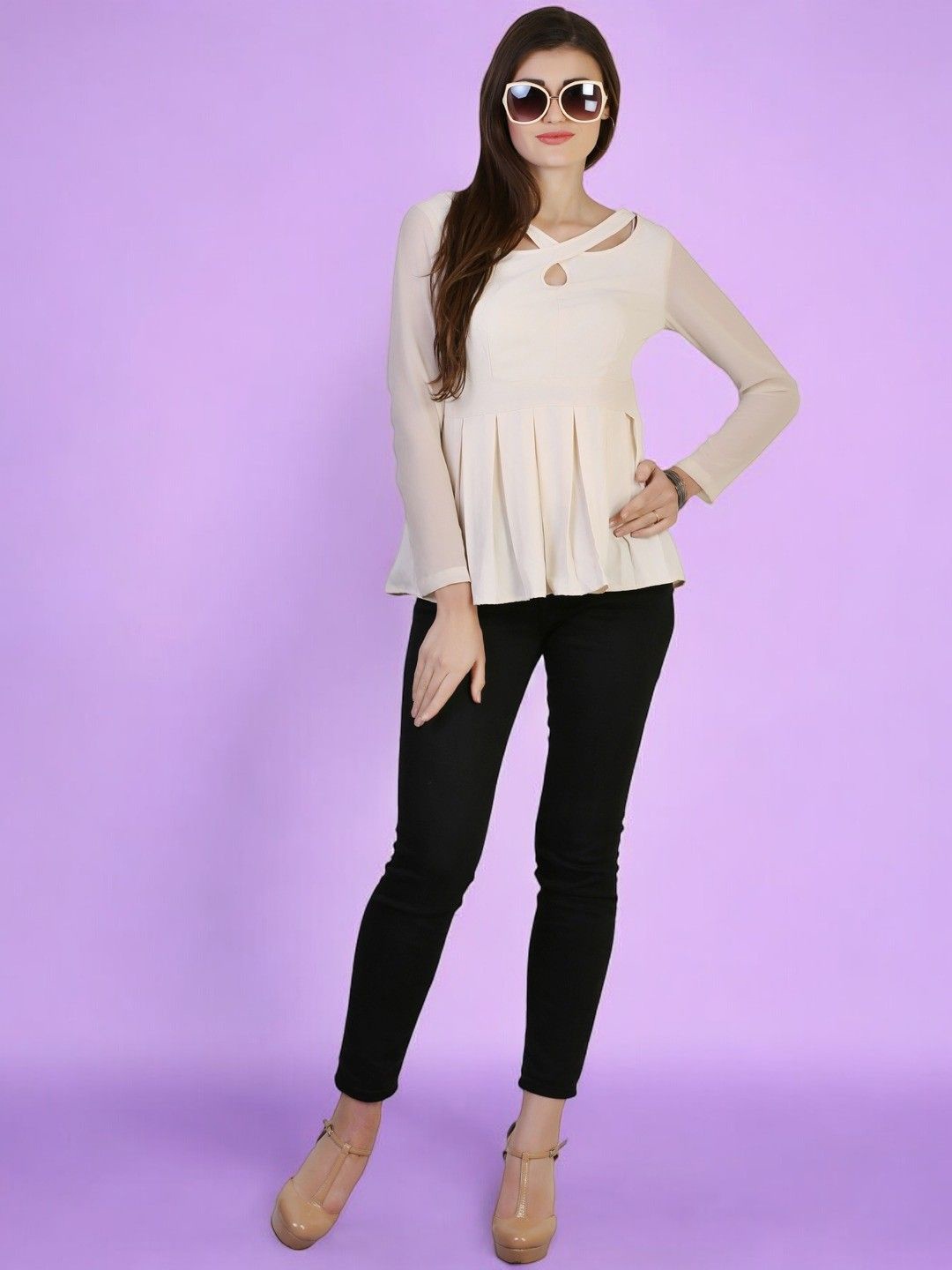 

BAESD Keyhole Neck Crepe Top, Cream