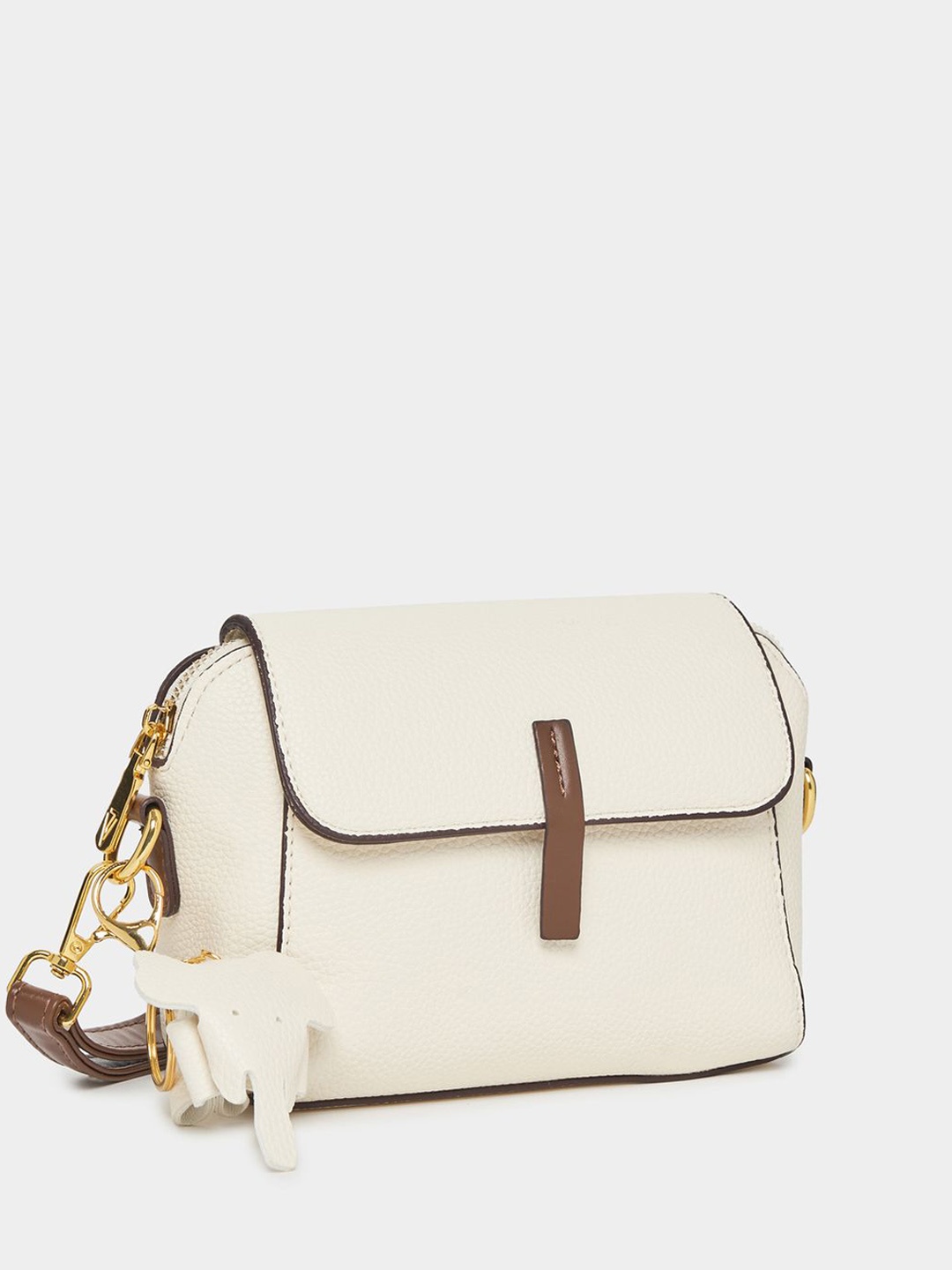 

Styli Bowling Sling Bag With Tasselled, Cream