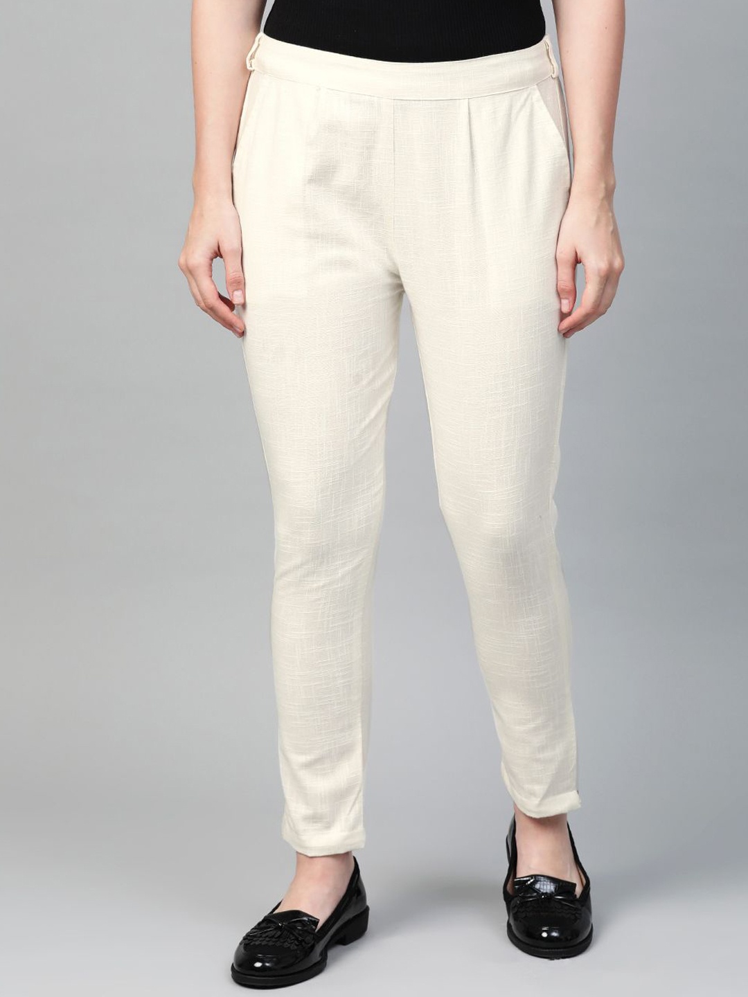 

KALINI Women Regular Fit Mid-Rise Flat-Front Trousers, Off white