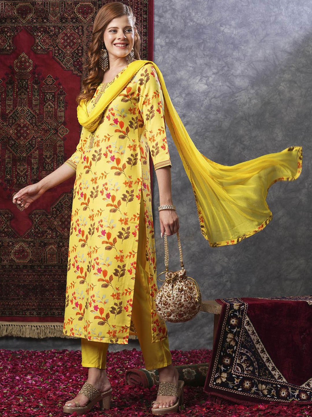 

Anni Designer Floral Printed Straight Kurta with Trousers & Dupatta, Yellow