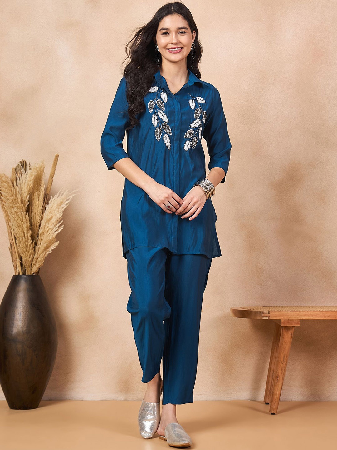 

Anouk Blue Embroidered Shirt Collar Tunic With Trousers
