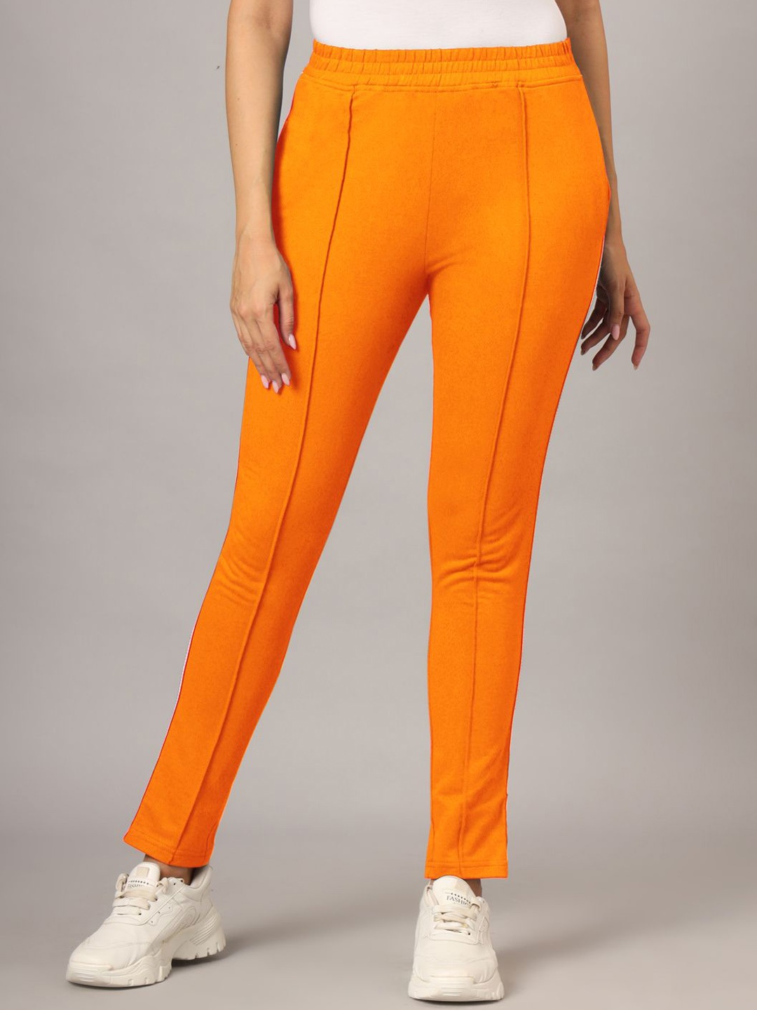 

BRINNS Women Solid Mid Rise Cotton Sport Regular Track Pants, Orange