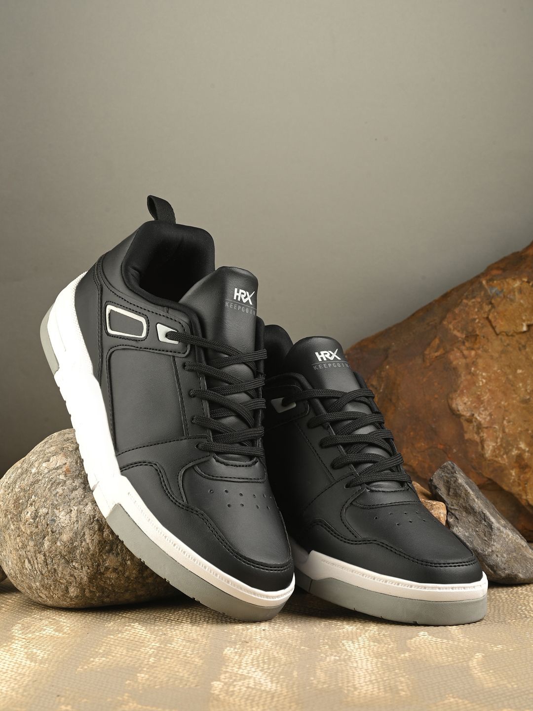 

HRX by Hrithik Roshan Men Club Culture Sneakers, Black