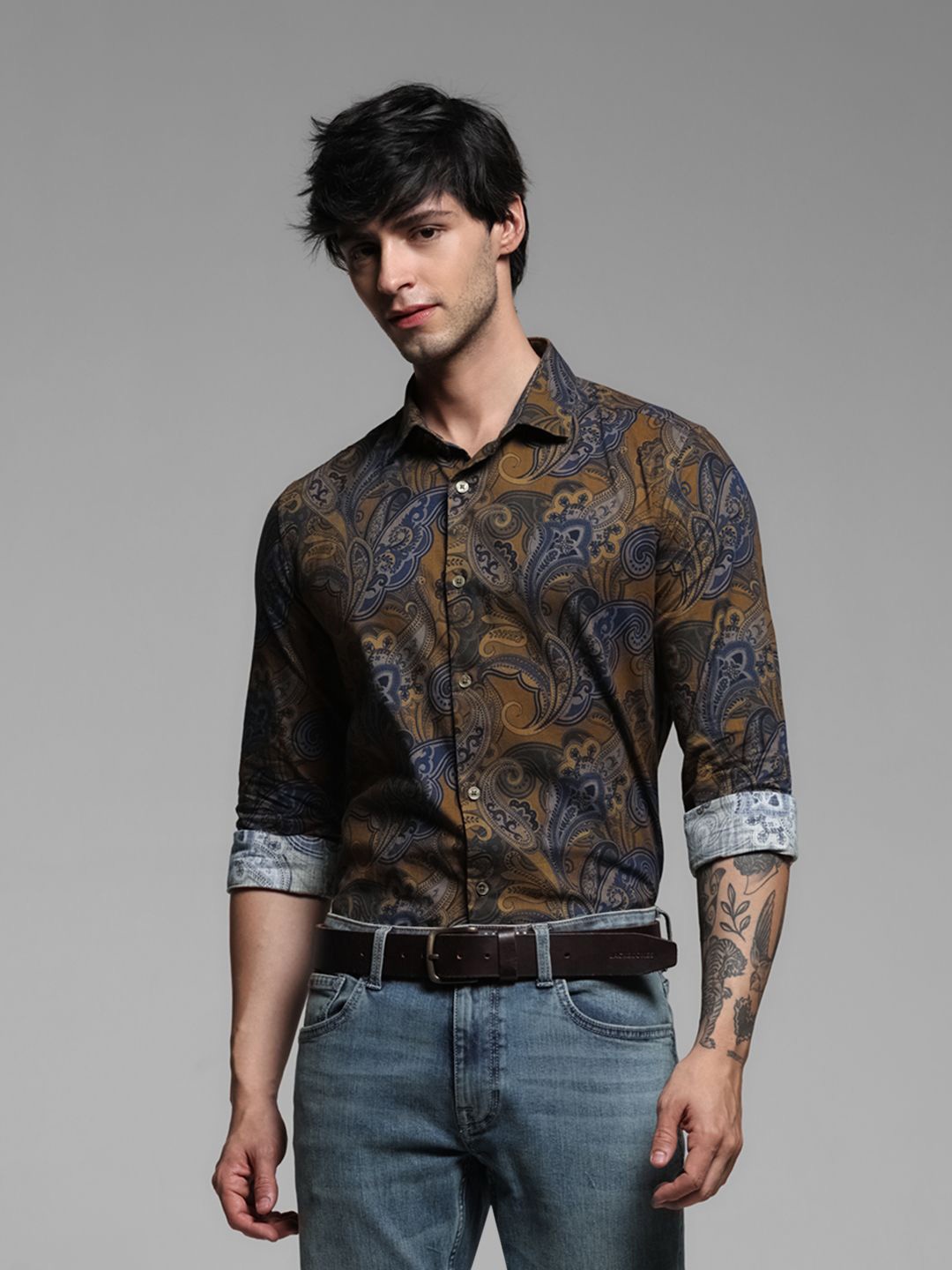 

Jack & Jones Men Spread Collar Floral Printed Cotton Slim Fit Casual Shirt, Brown
