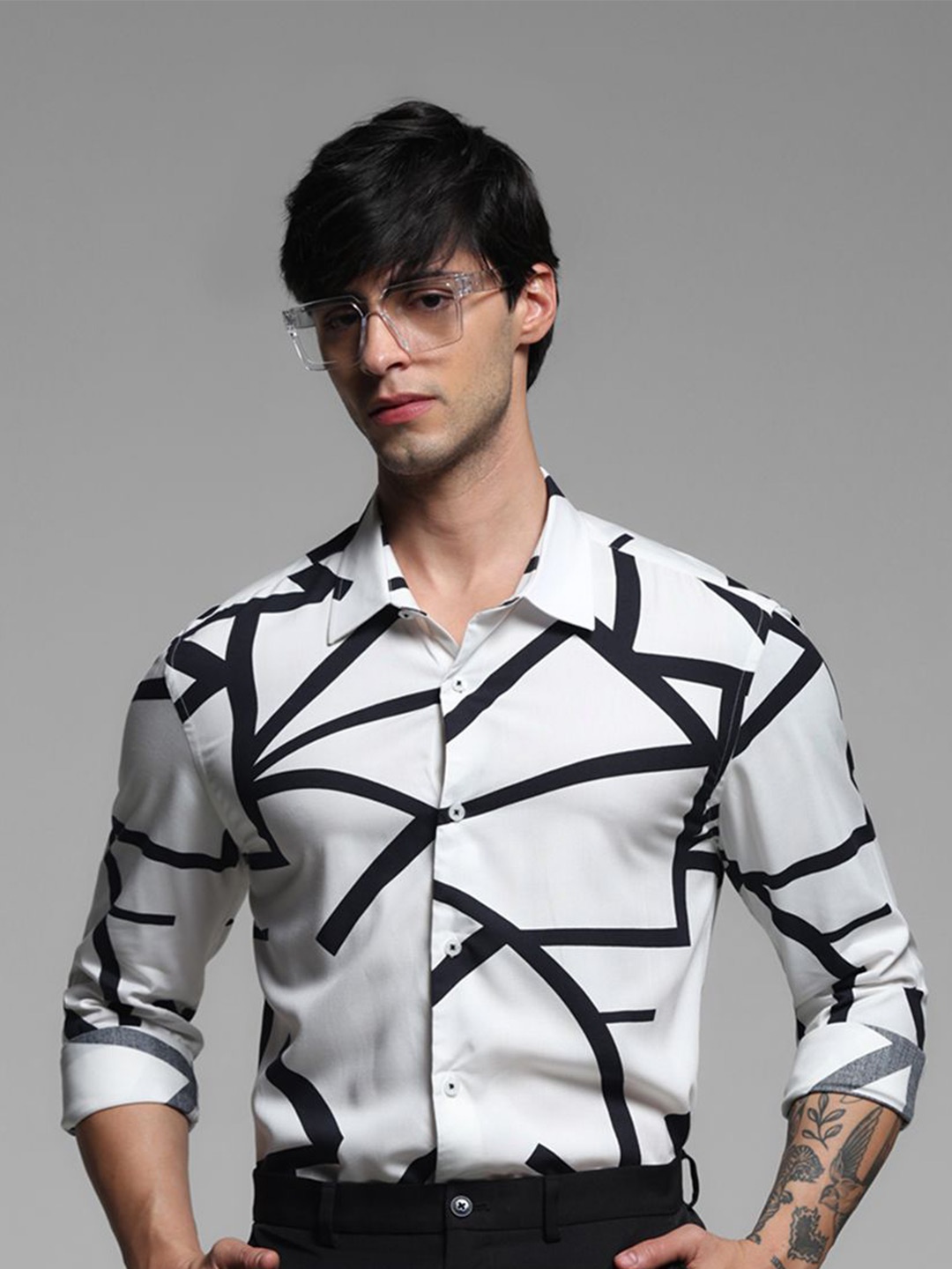 

Jack & Jones Men Spread Collar Abstract Printed Slim Fit Casual Shirt, White