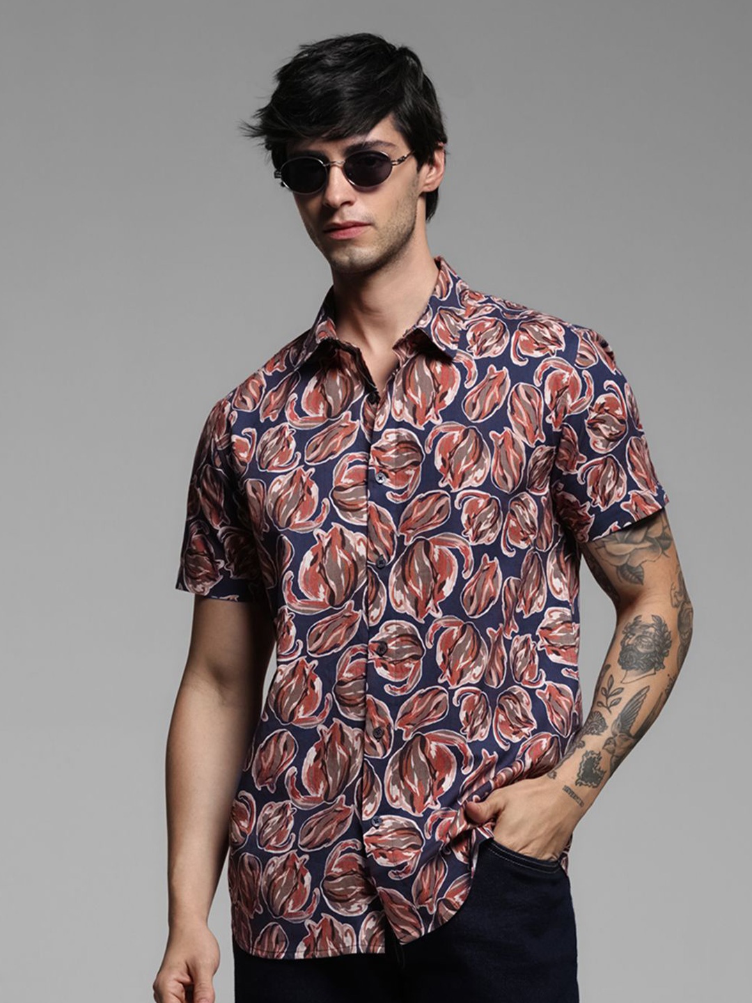 

Jack & Jones Men Spread Collar Floral Printed Cotton Casual Shirt, Blue