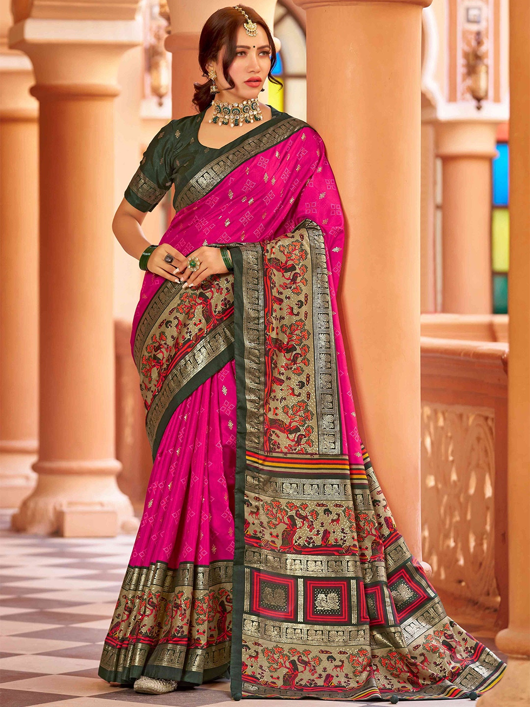 

HEER FASHION Ethnic Motif Zari Woven Patola Saree, Pink