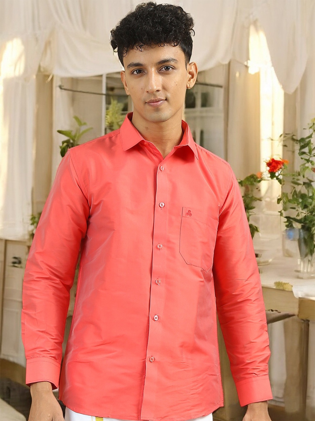 

TATTVA Men Classic Slim Fit Opaque Casual Shirt, Red