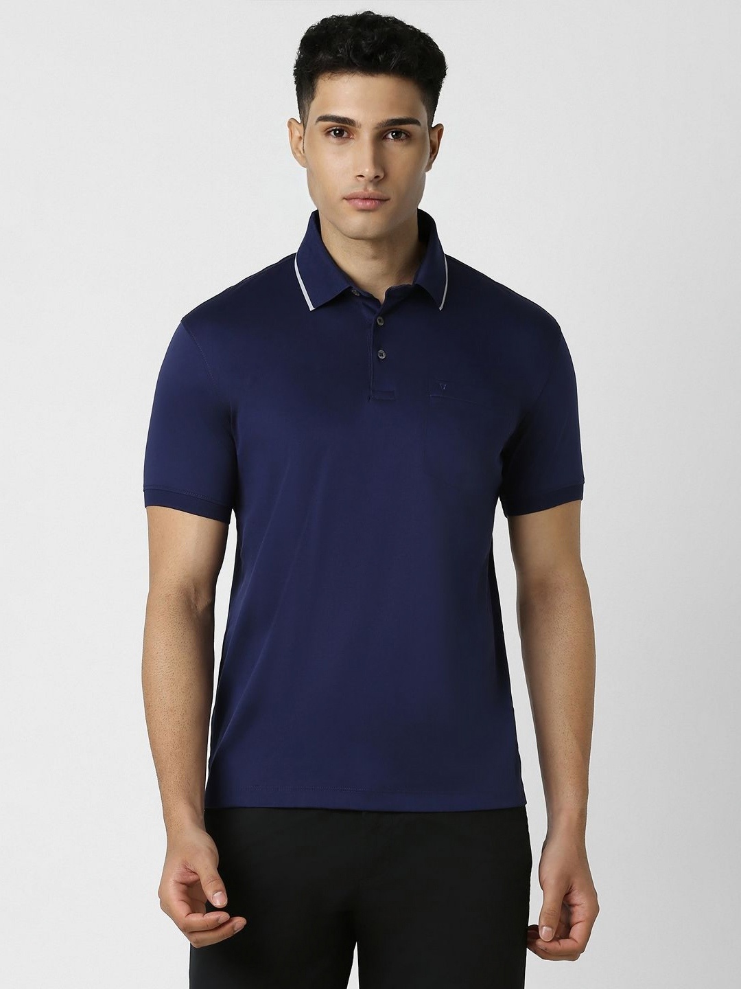 

Van Heusen Men Solid Pocket Detailing Polo Collar Cotton T-Shirt, Navy blue