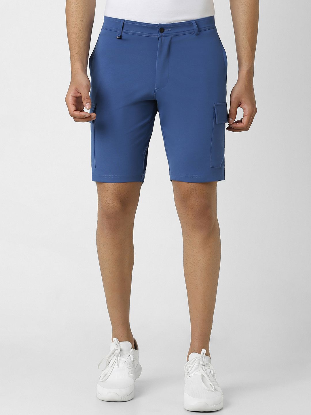 

Van Heusen Flex Men Solid Mid Rise Cotton Above knee Regular Shorts, Blue