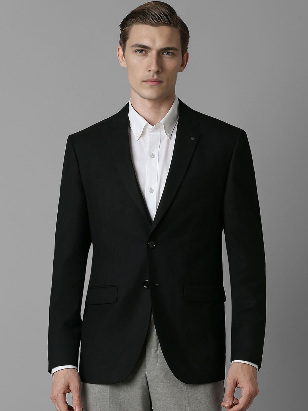 

Louis Philippe Notched Lapel Collar Slim-Fit Single-Breasted Formal Blazer, Black