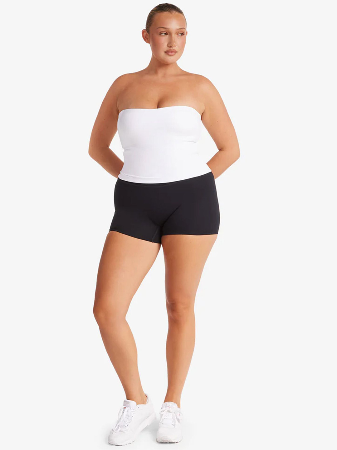 

LULU & SKY Seamless Top With Shorts, White