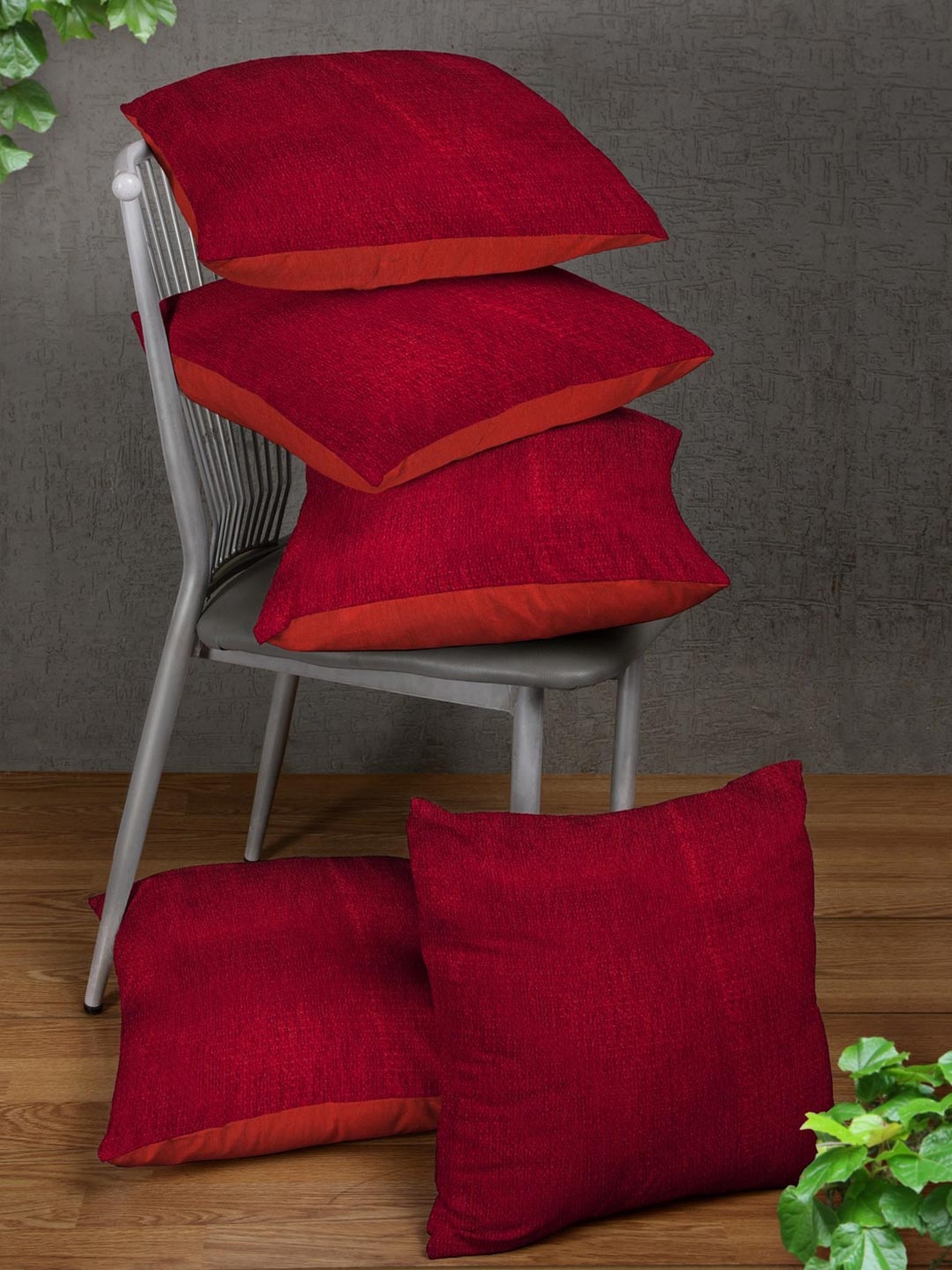 Myntra Elegant Homes Red 5 Pieces Square Cushion Covers