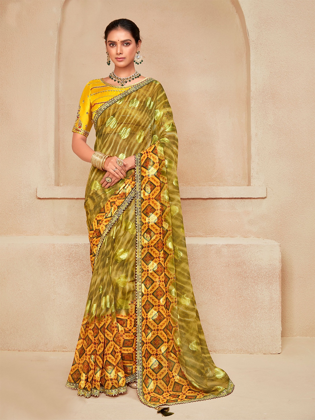 

VIRICA Printed Zari Embroidered Tassel Saree, Green