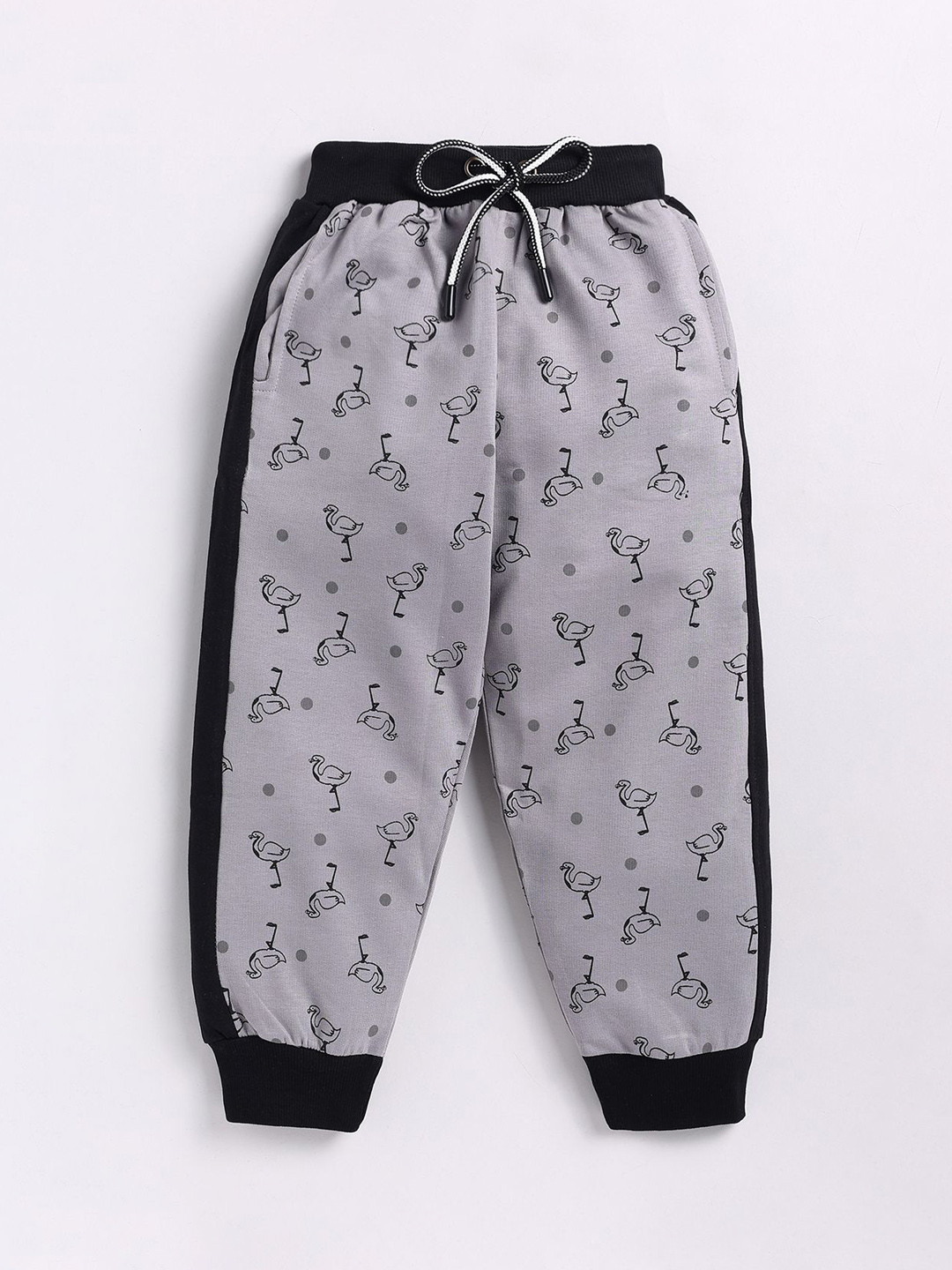 

Cutopies Girls Printed Mid Rise Joggers, Grey