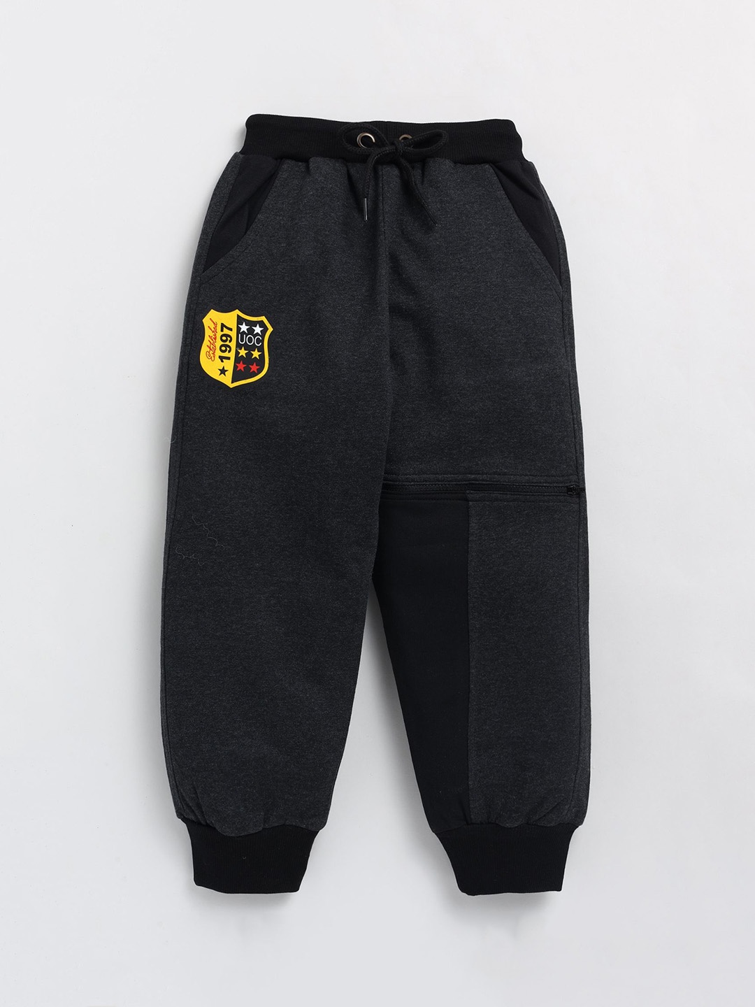 

Cutopies Boys Printed Mid Rise Joggers, Black