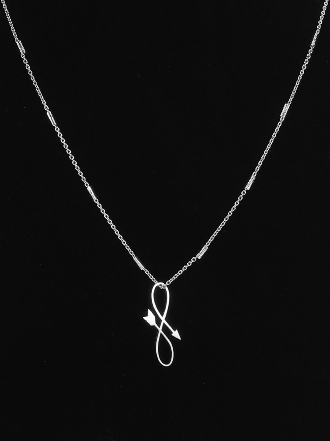 

Goldnera 925 Sterling Silver Infinity Pendant with Chain