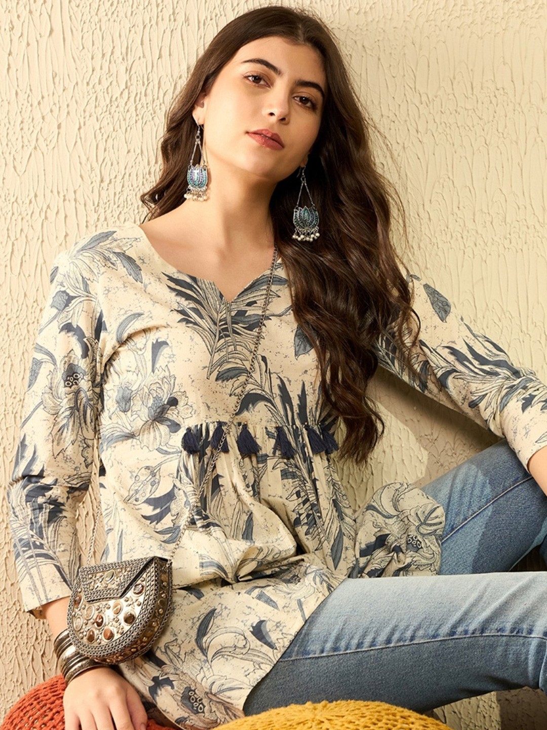 

KALINI Tropical Print Top, Off white