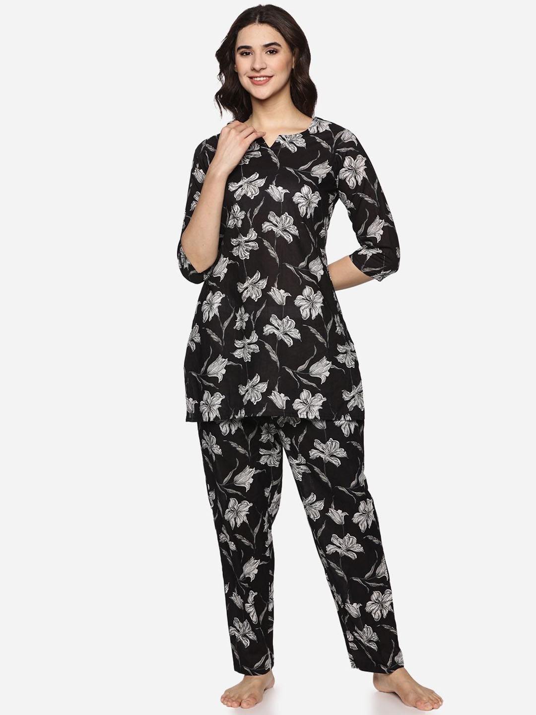 

Palakh Women Printed V-Neck Slip On Cotton Top and Pyjama Sets, Black