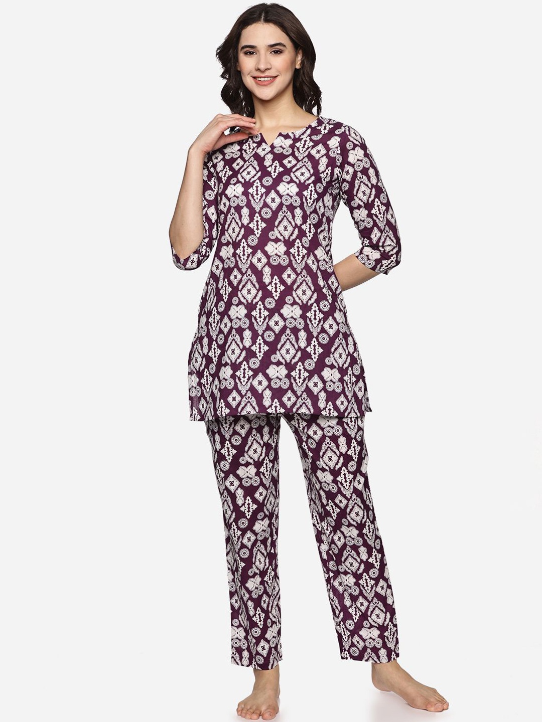 

Palakh Women Pure Cotton Ethnic Motifs Printed Night suit, Burgundy