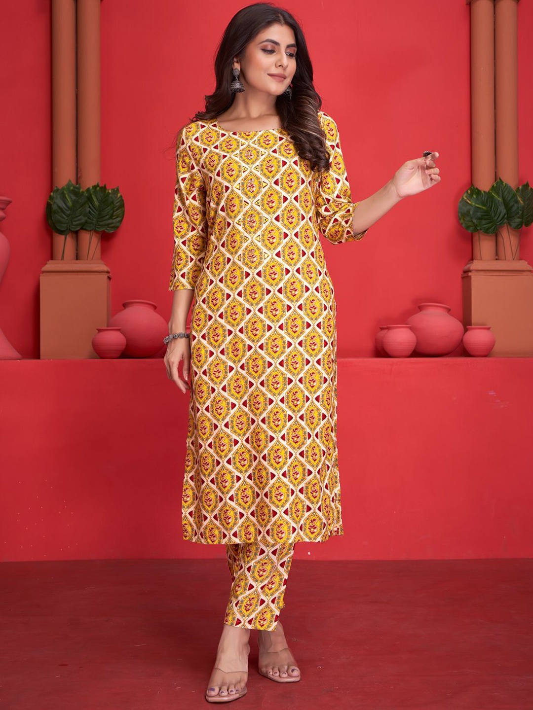 

STYLE SAMSARA Ethnic Motifs Printed Sequinned Regular Kurta with Trousers, Yellow