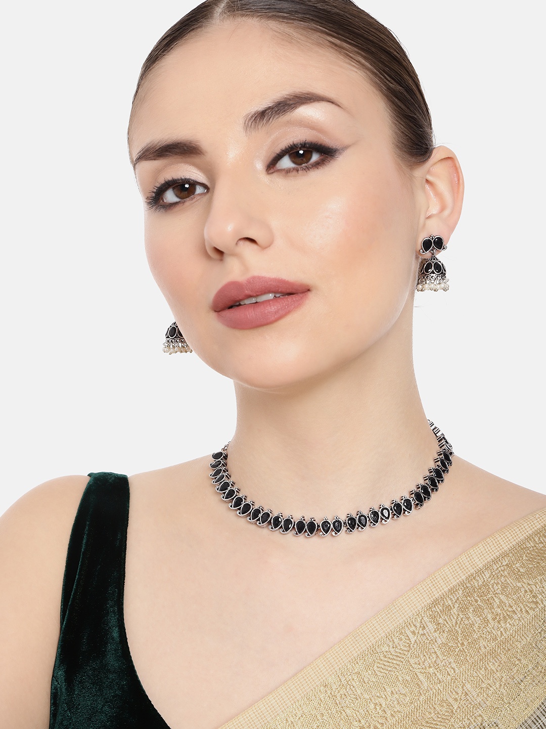 

AITIHYA Necklace With Colored Stones & Matching Earrings, Black