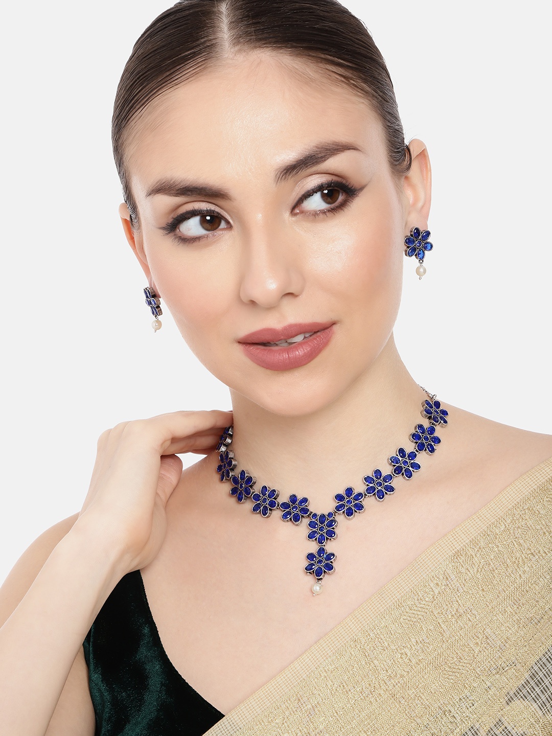 

AITIHYA Necklace With Colored Stones & Matching Earrings, Blue