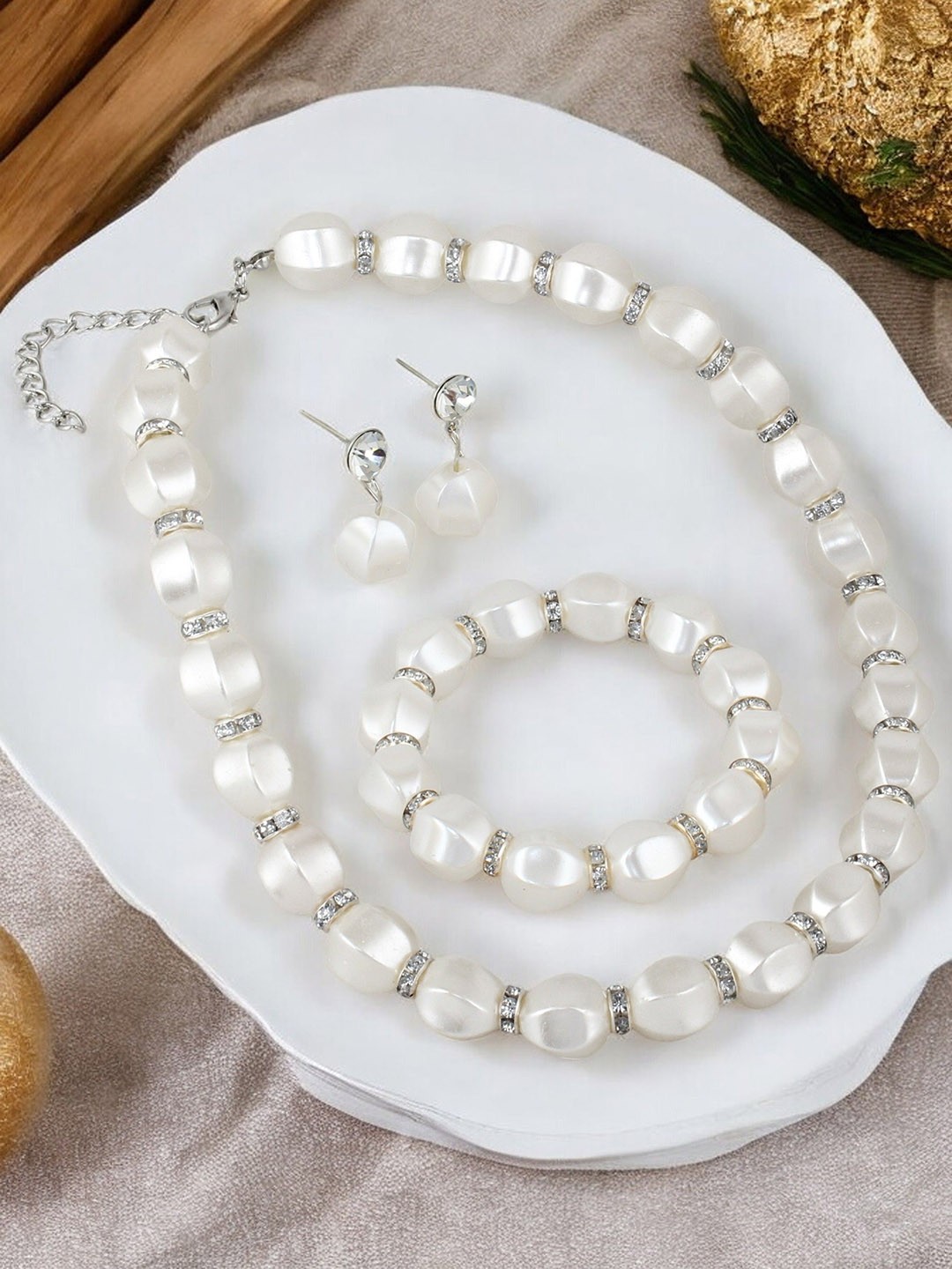

LUCKY JEWELLERY Beaded Necklace With Bracelet And Earring, White