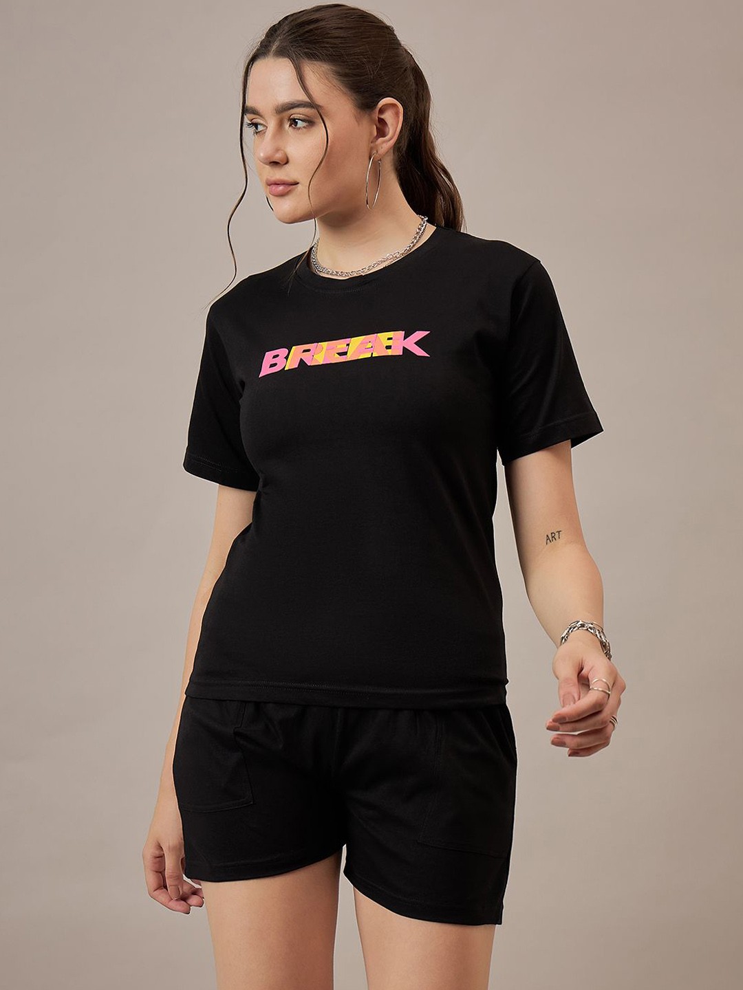

The Roadster Lifestyle Co. Printed Pure Cotton T-Shirt With Shorts, Black