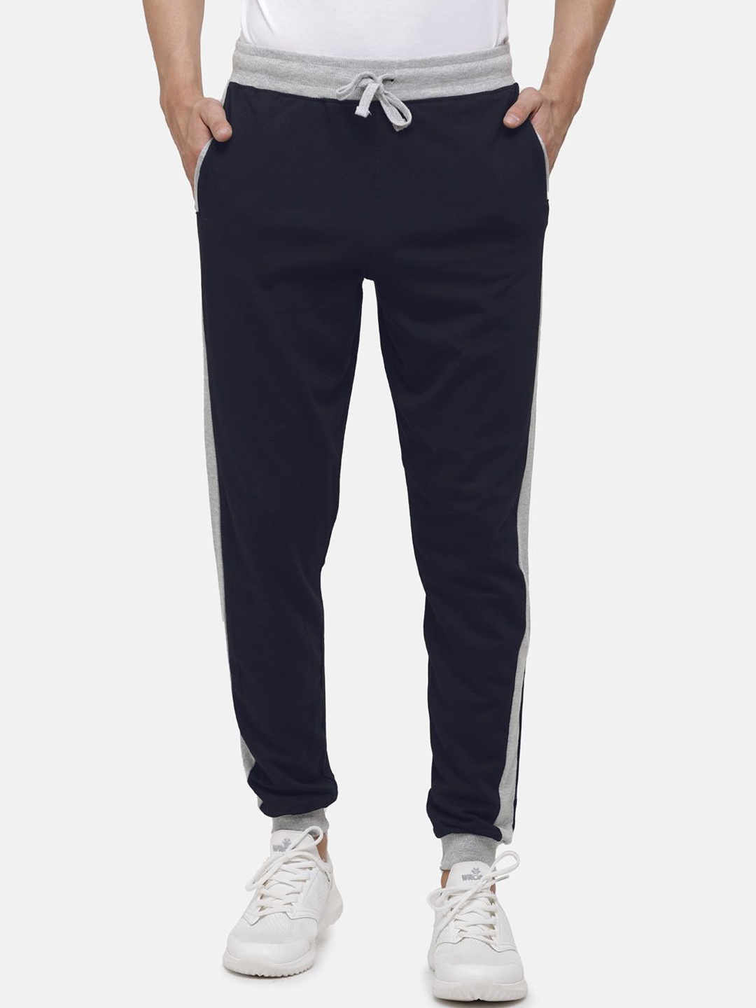 

MADSTO Men Slim Fit Cotton Mid Rise Joggers, Navy blue