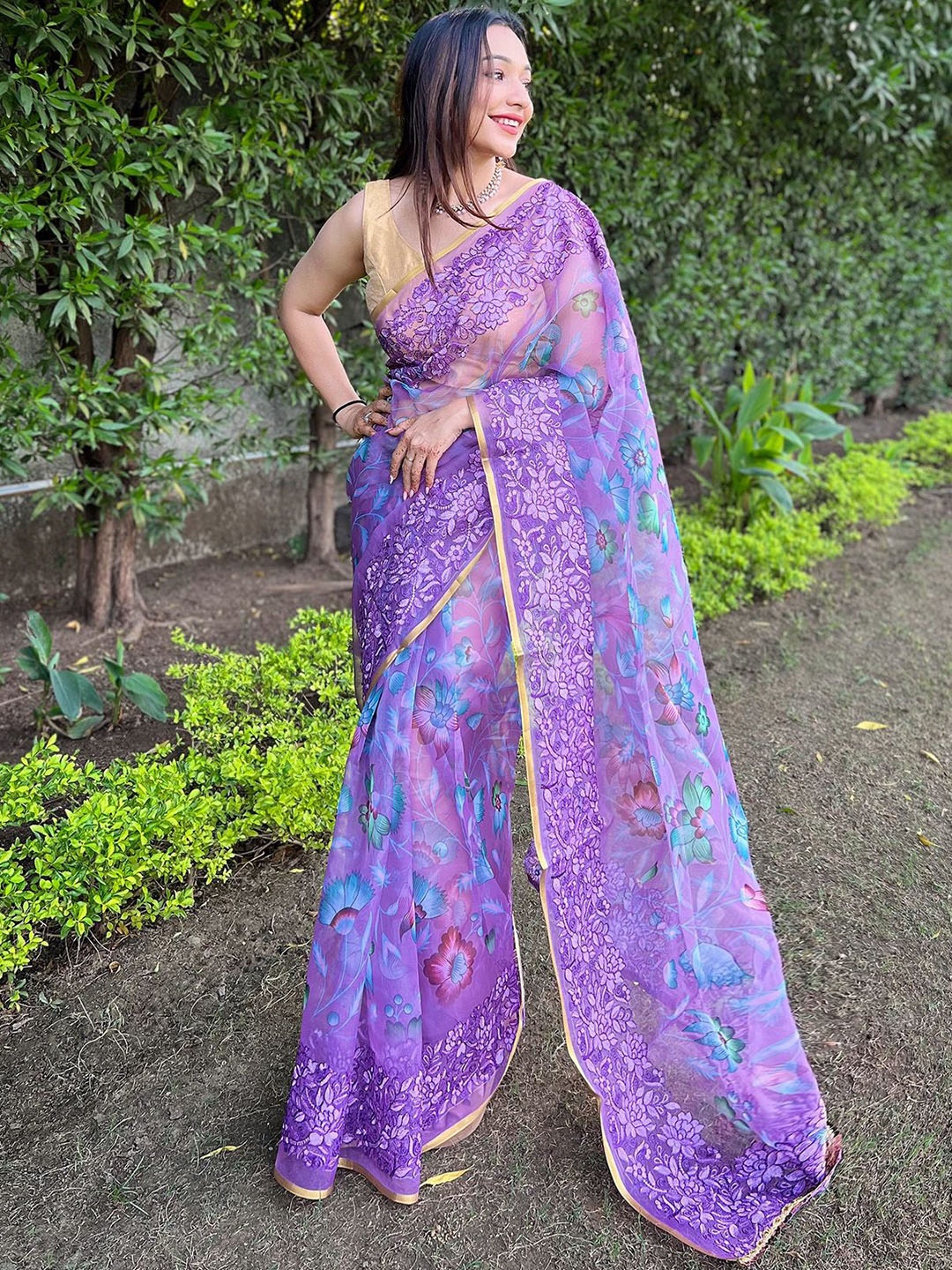 

elora Floral Zari Organza Saree, Purple