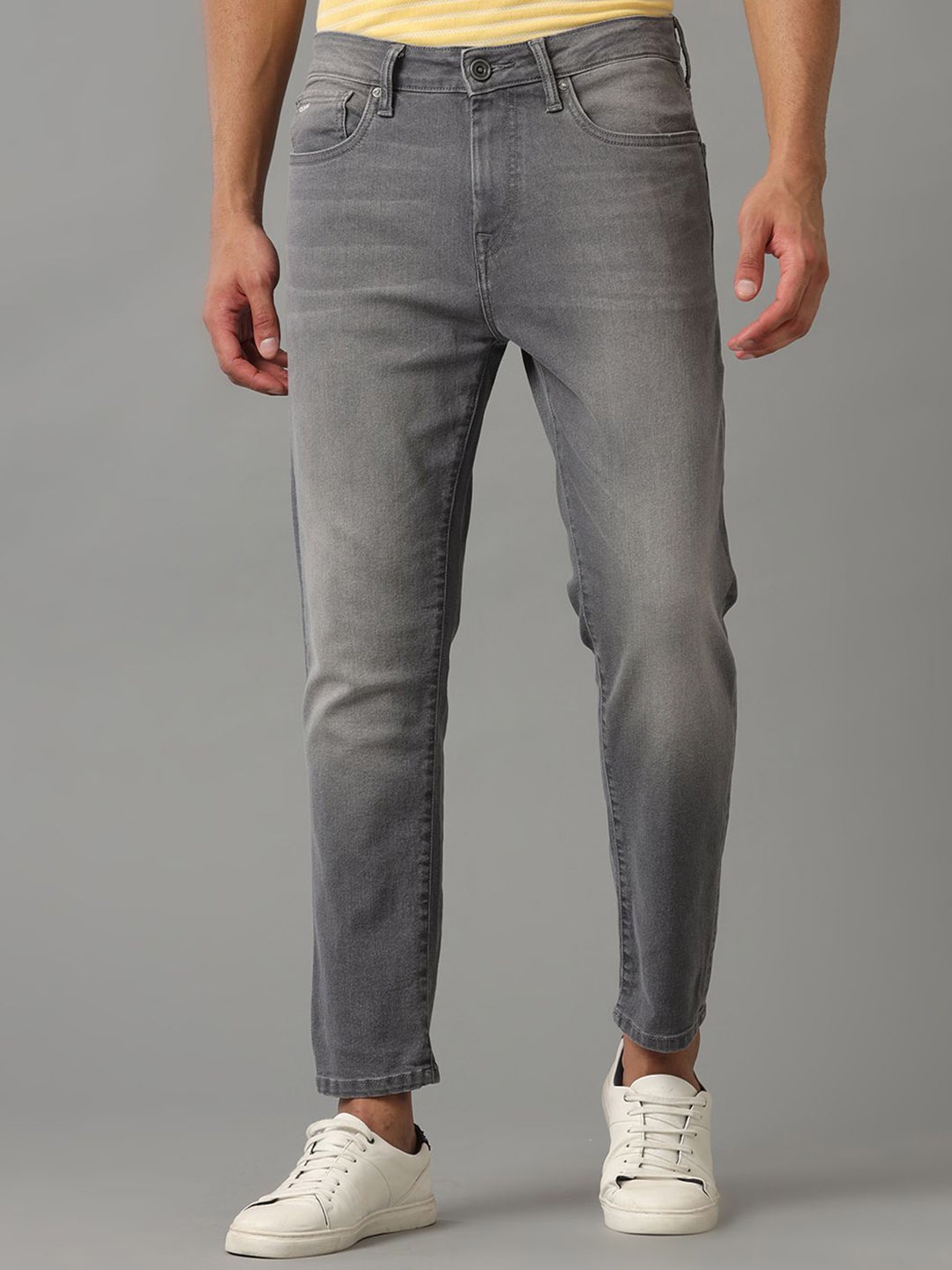 

Voi Jeans Men Mid Rise Clean Look Comfort Heavy Fade Stretchable Cropped Jeans, Grey