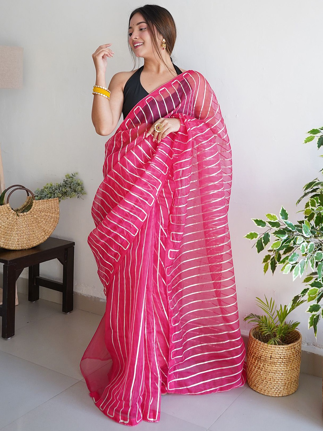 

elora Embellished Gotta Patti Striped Saree, Pink