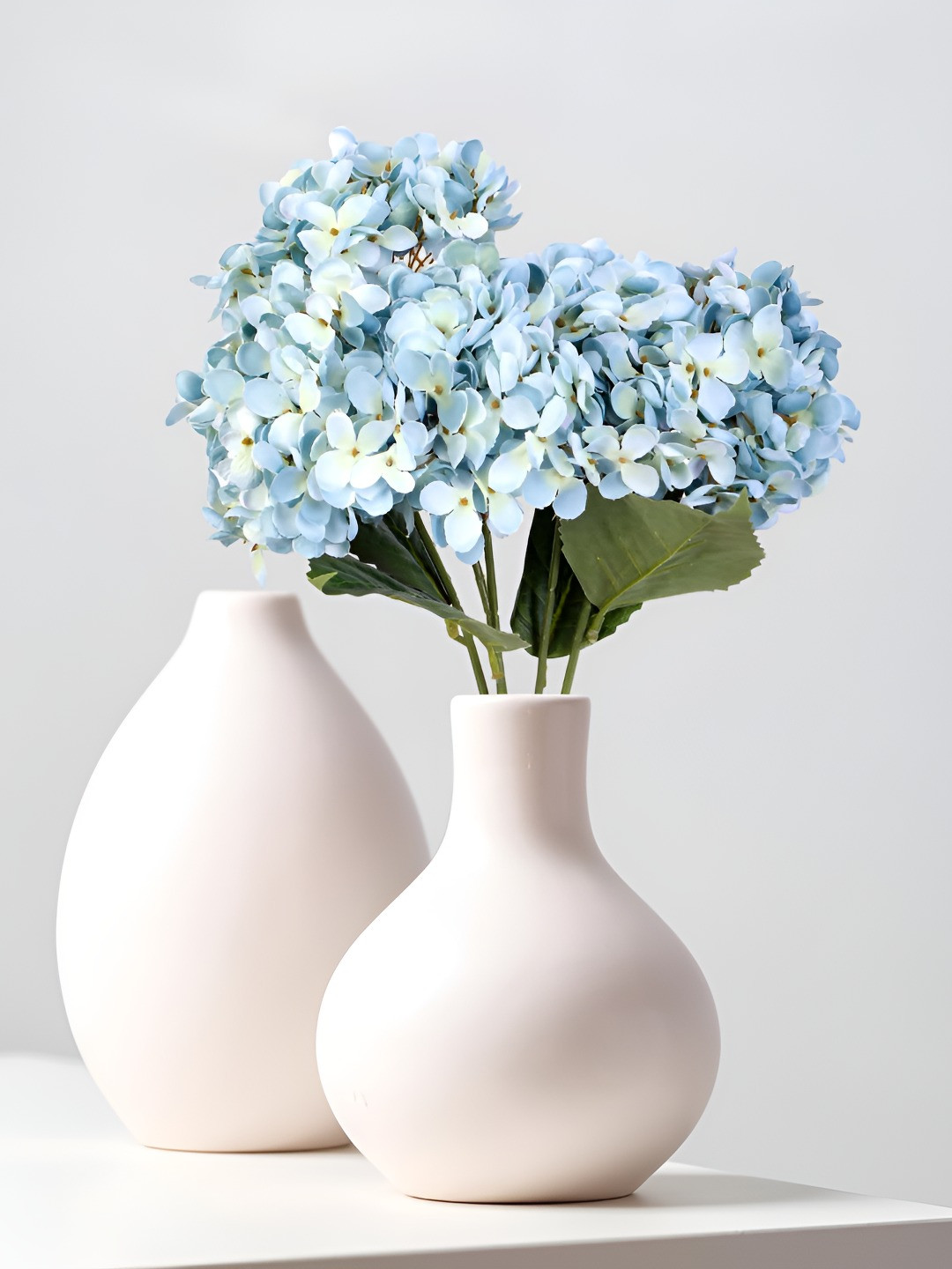 

THE HOME CO. Blue & White Hydrangea Artificial Flower
