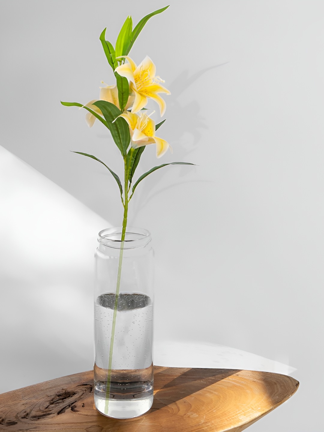 

THE HOME CO. Yellow Lily Artificial Flower