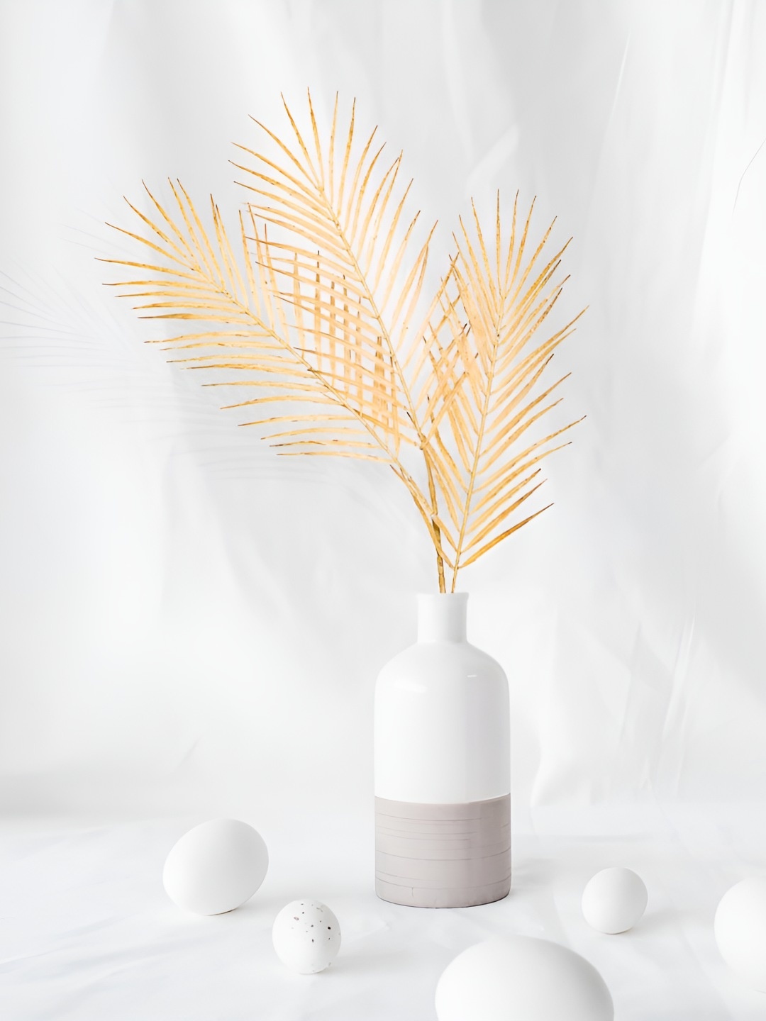 

THE HOME CO. Cream-Coloured Forsythia Artificial Flower