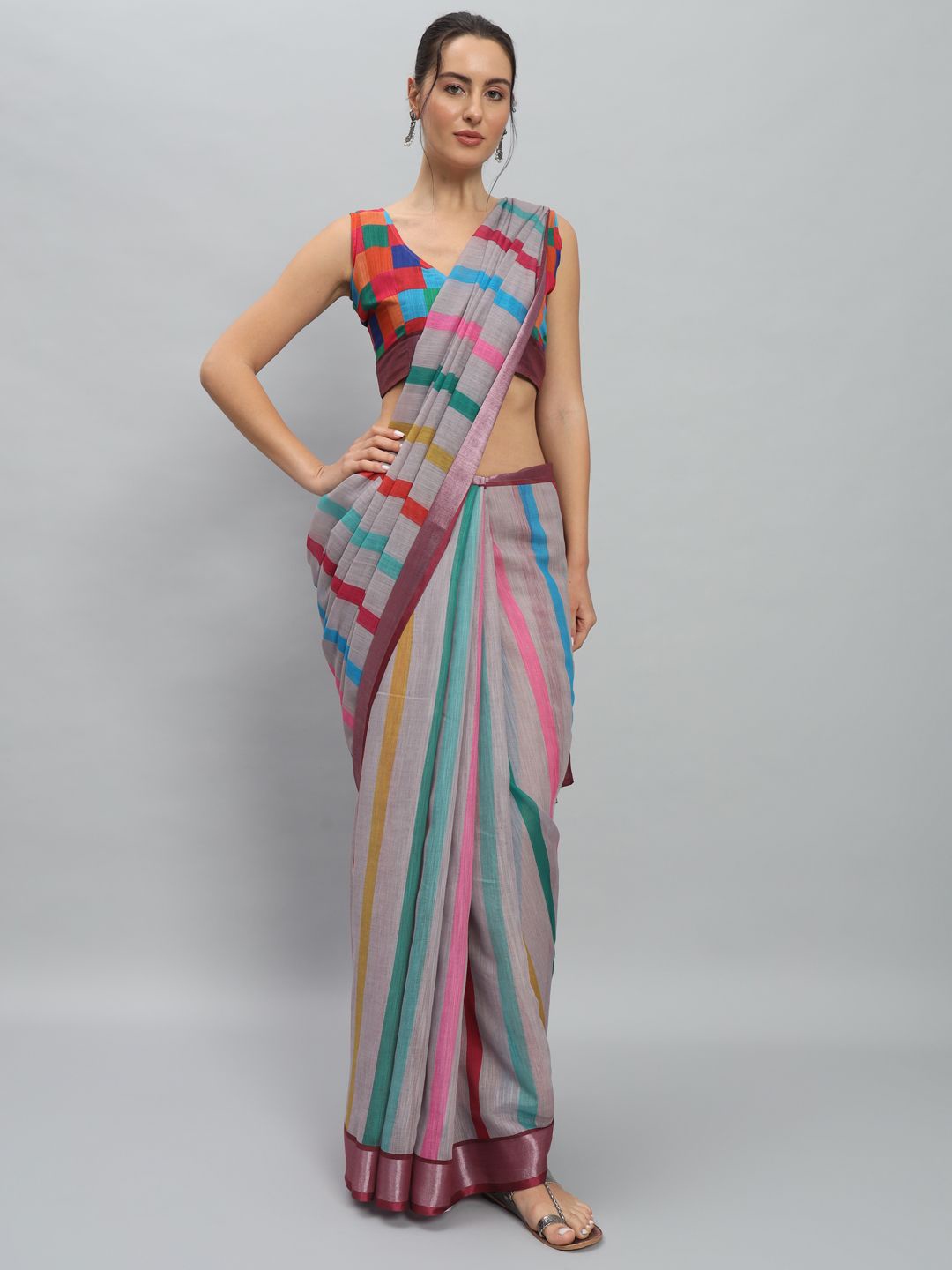 

RACHNA Striped Zari Woven Ready to Wear Saree, Grey