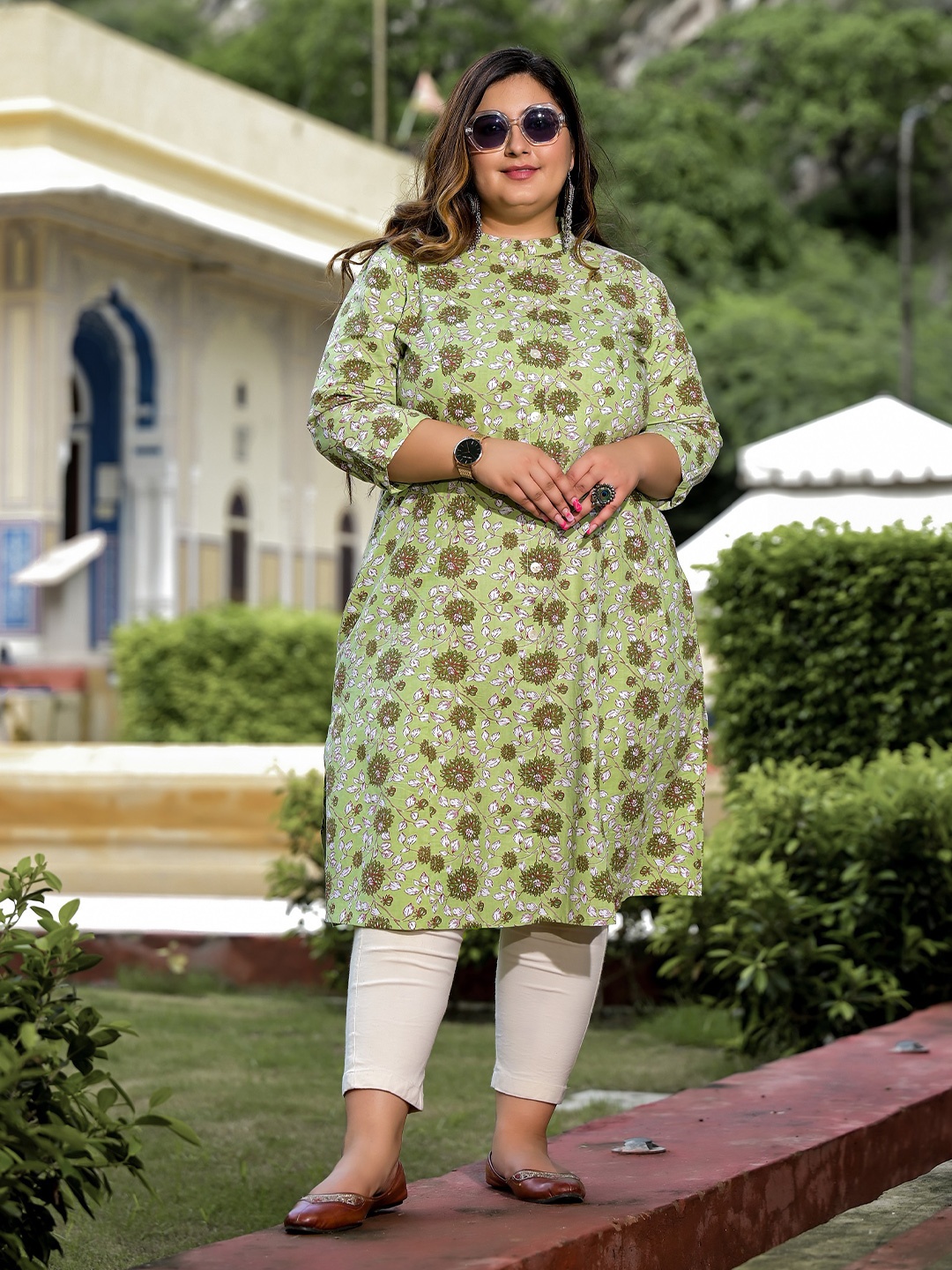 

Lee Moda Plus Size Floral Printed Mandarin Collar Cotton A-Line Kurta, Green