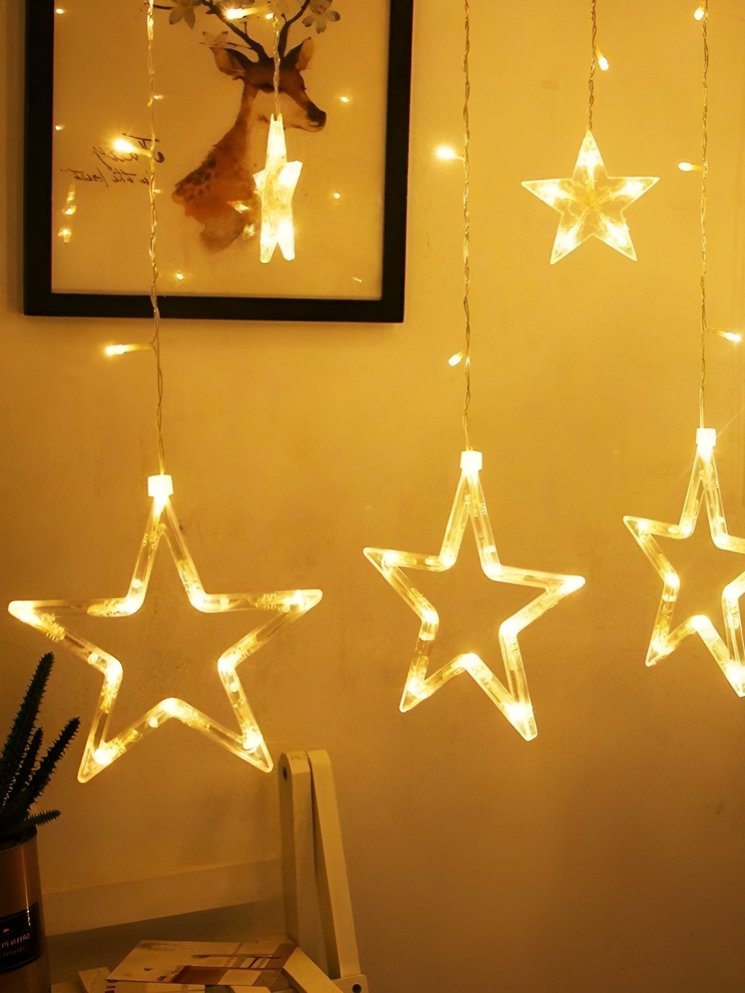 

ENORMITY Yellow & White Star Shape String Lights