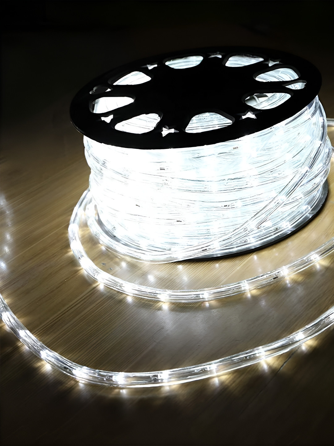 

ENORMITY White Rice String Lights