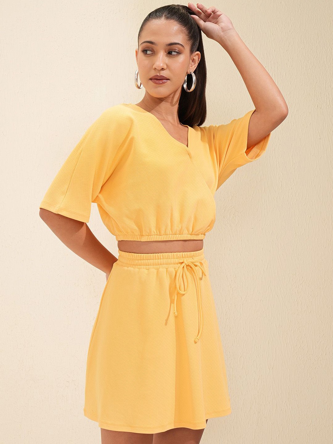 

Tokyo Talkies Yellow V-Neck Crop Top With Mini Skirt